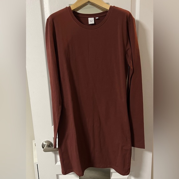 Aritzia TNA dark maroon chill Aimee dress size large l new - Picture 1 of 12